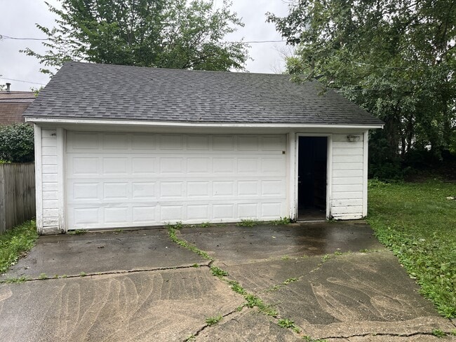 Building Photo - 3022 Letchworth Pkwy