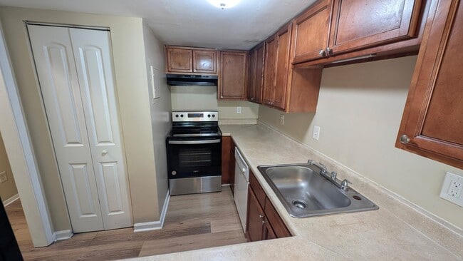 Photo - 3517 Peachtree Corners Cir Townhome