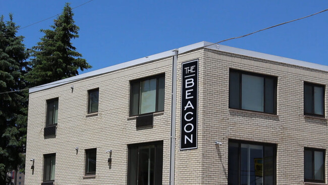 Building Photo - The Beacon Apartments