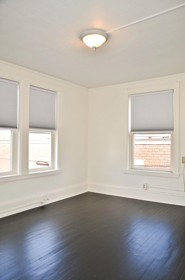living room - 371 Forest Ave
