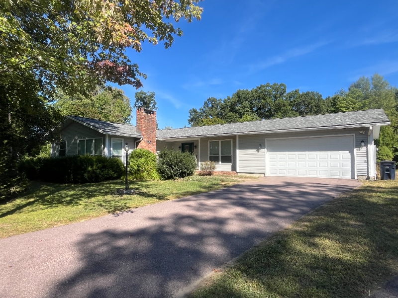 Foto principal - 559 Malletts Bay Ave