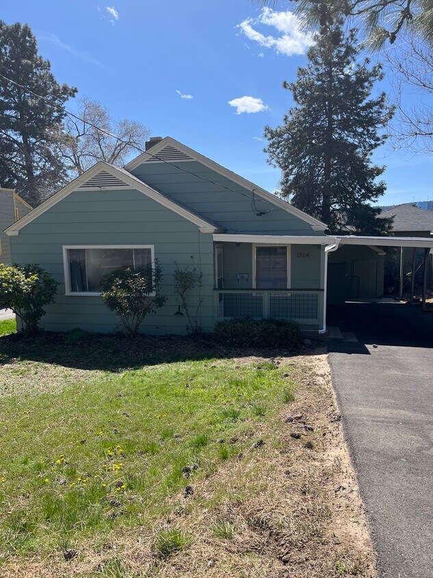 1764 N Eldorado Ave, Klamath Falls, OR 97601 House Rental in Klamath