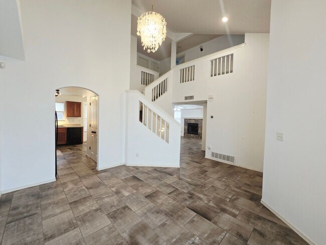 Foto del edificio - Charming 3 bedroom, 2.5 bath home in West ...