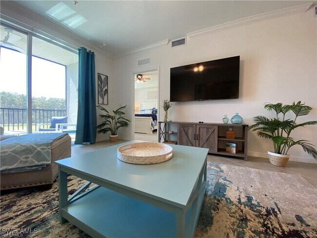 Foto del edificio - 6034 National Blvd