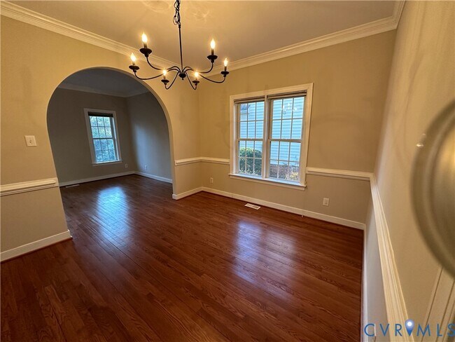 Foto del edificio - 5219 Scotsglen Dr
