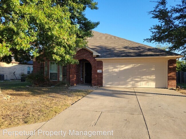 Building Photo - 5 br, 3 bath House - 600 Westgate Dr