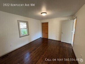 Building Photo - 3922 Kentucky Ave NW