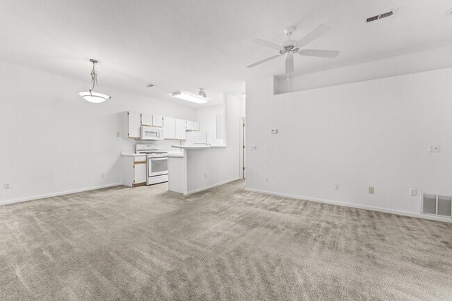 Foto del edificio - 1101 Linden Ln