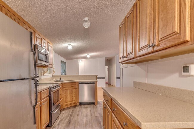 Building Photo - 1559 US-90