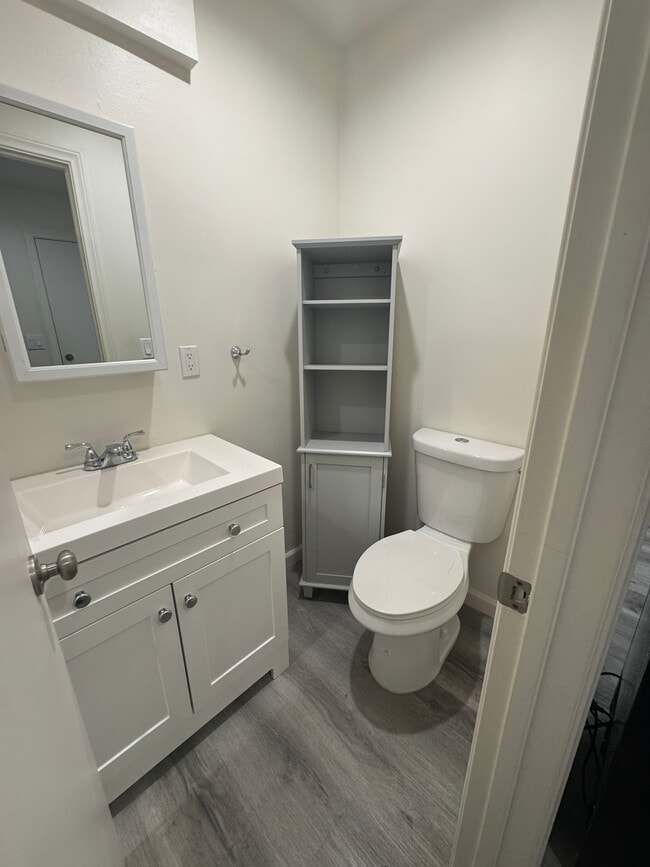 Building Photo - Haskell Apartments