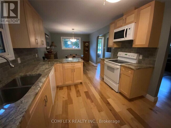 Photo du bâtiment - 40 Bascom St