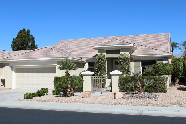 Foto del edificio - 78182 Kensington Ave