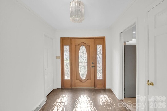 Building Photo - 408 Wilby Dr