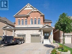 Building Photo - 386 Wilfred Murison Ave