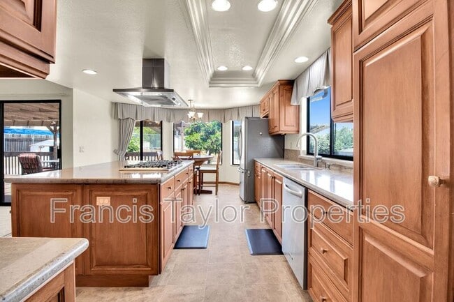 Foto del edificio - 749 Flagstone Ct