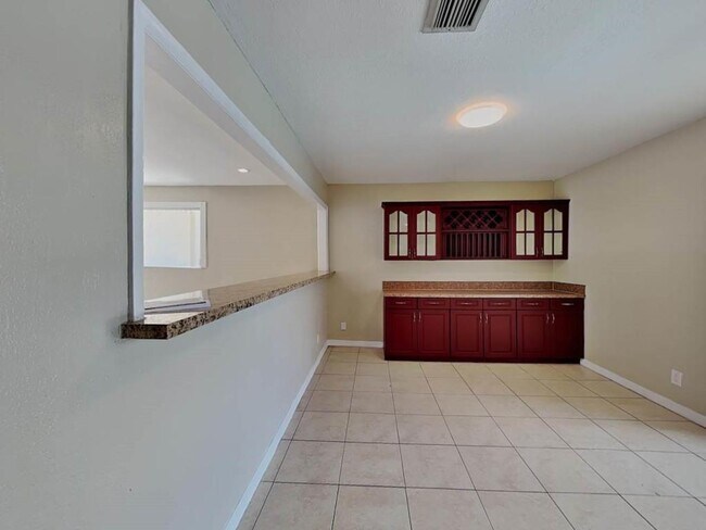 Foto del edificio - 4915 Johnson St
