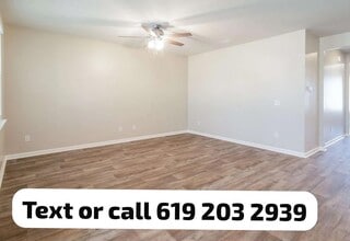 Building Photo - 207 Bering Ln