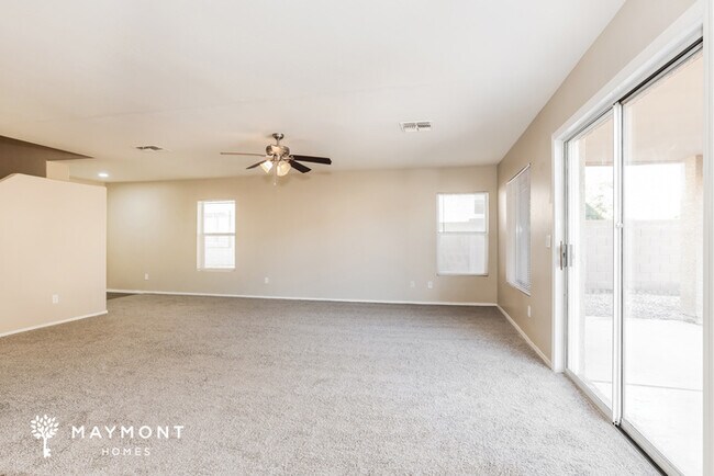 Foto del edificio - 1093 S 225th Ave