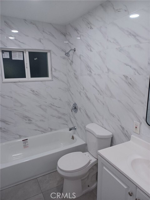 Foto del edificio - 411 N Vine St