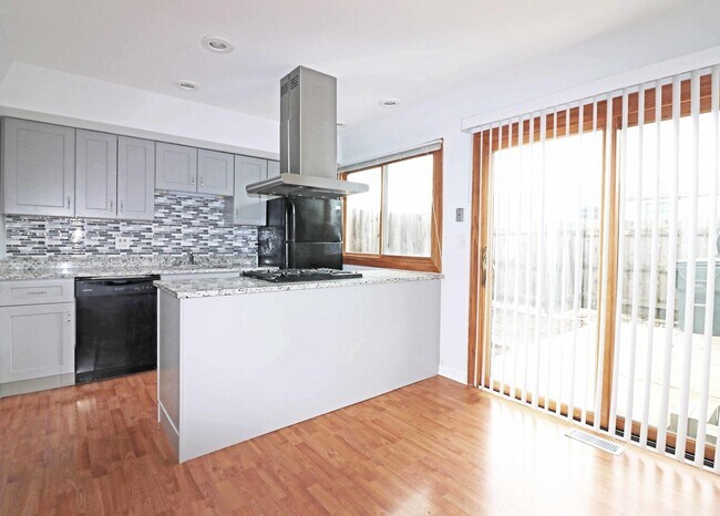 Foto del edificio - 1723 Sessions Walk