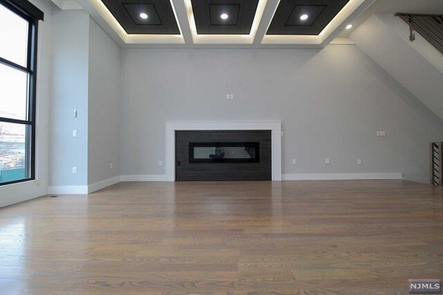 Building Photo - 156 Undercliff Ave