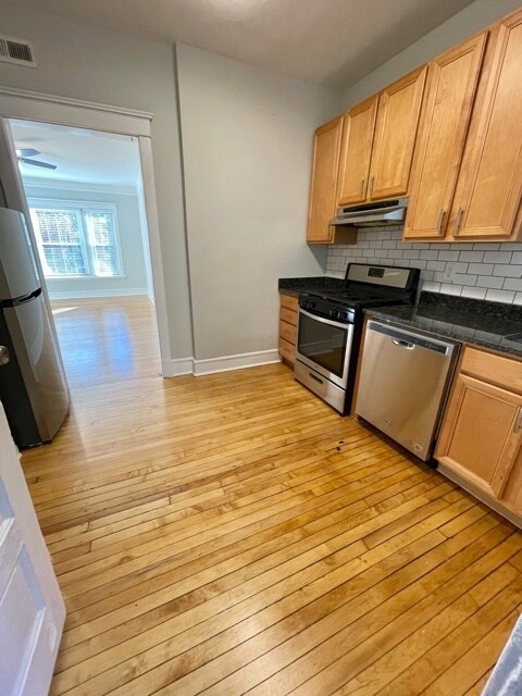 Foto del edificio - 3700 N Fremont St