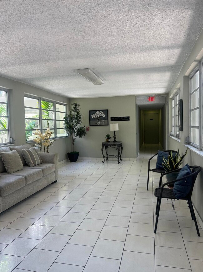 Foto del edificio - 330 SE 2nd St
