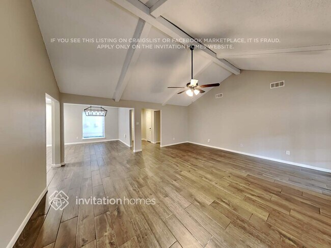 Foto del edificio - 15607 Oldridge Dr