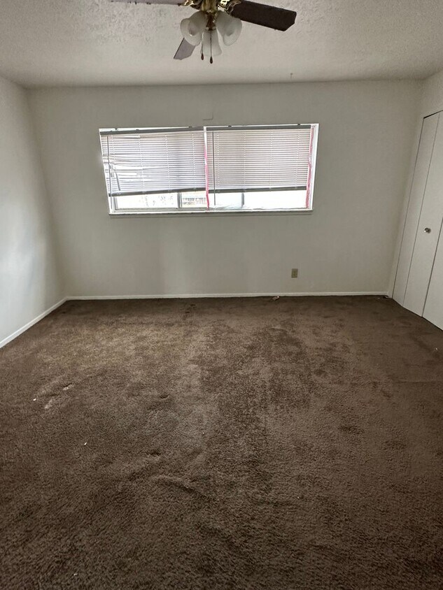 Foto del edificio - Warrensville Heights Townhome
