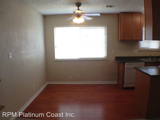 Foto del edificio - 2 br, 1 bath House - 459 West Alamos #4