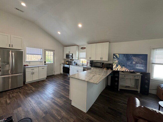 Foto del edificio - 8101 Freeze Rd