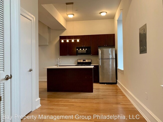 Building Photo - 2136 E Dauphin St