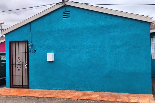 Foto del edificio - 2 bed, 1 bath