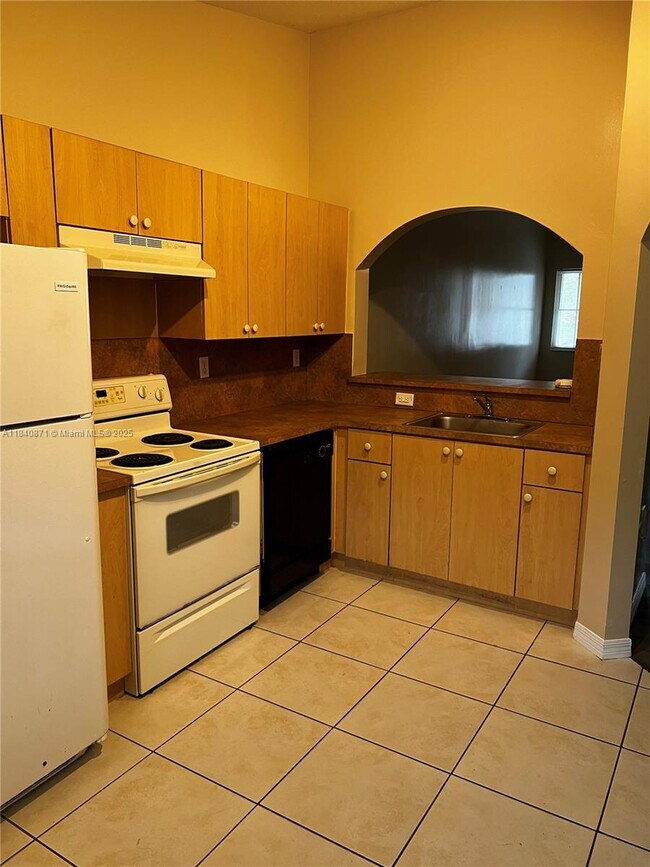 Foto del edificio - 2911 SE 13th Ave