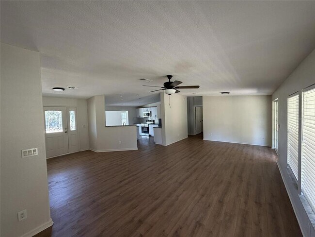 Foto del edificio - 8716 23rd St