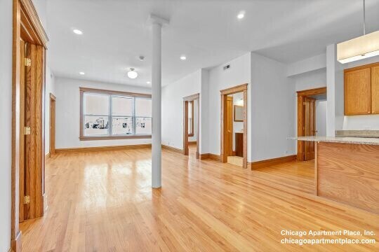 Foto del edificio - 3406 N Sheffield Ave