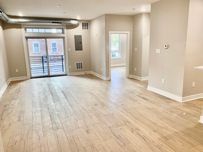 Building Photo - 3202 Capri Dr