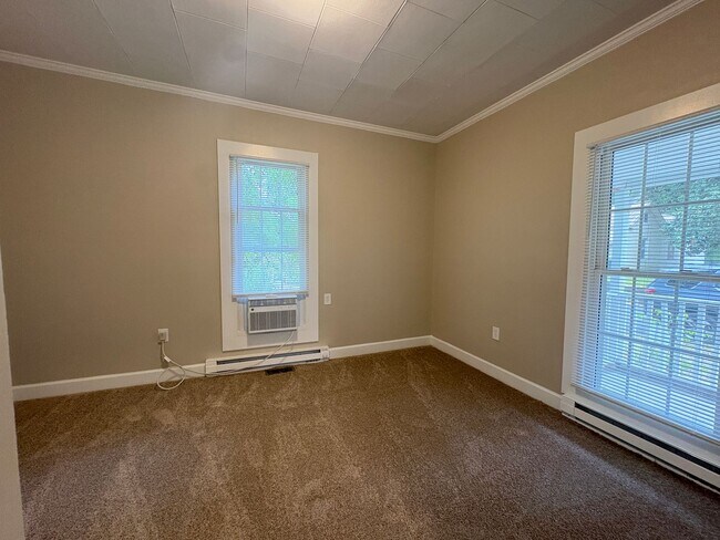 Foto del edificio - 1 Bedroom, 1 Bathroom House in Eden!