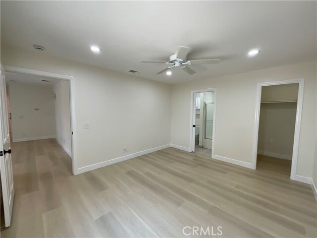 Building Photo - 2641 Santa Ana Ave