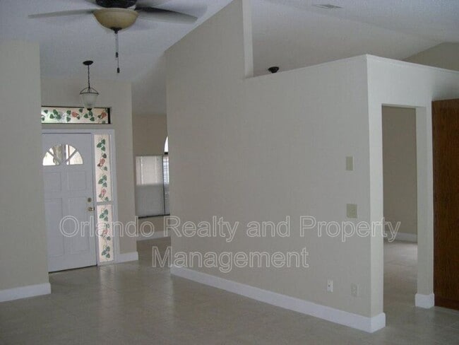 Building Photo - 1437 E Amanda Rd