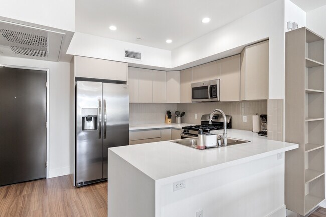 Foto del edificio - Ecco Lexington – Apartments & Co-Living