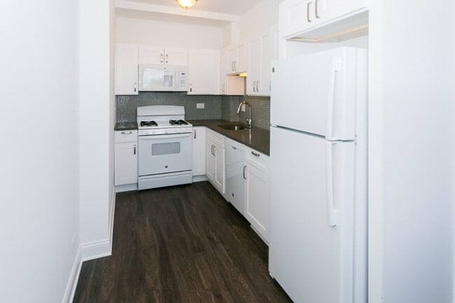 Interior Photo - East Park Tower