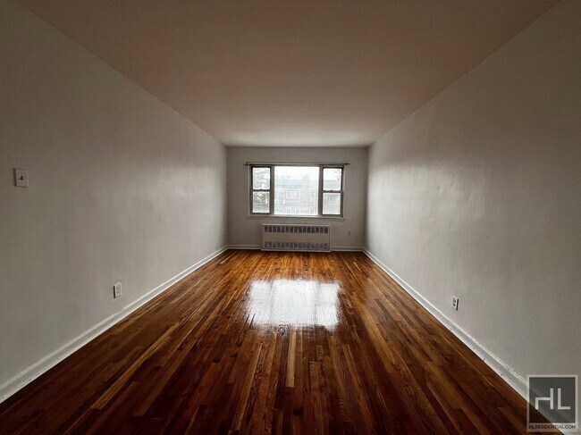 Foto del edificio - 70 STREET