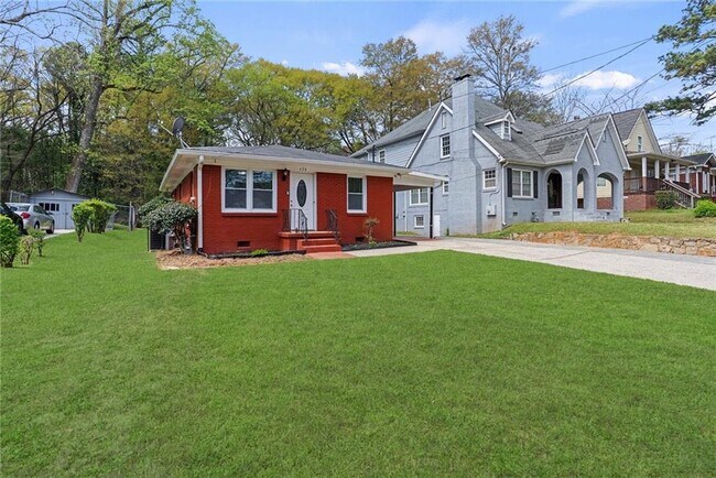 Foto del edificio - 628 S Evelyn Pl NW