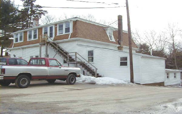 Building Photo - 557-559 East St