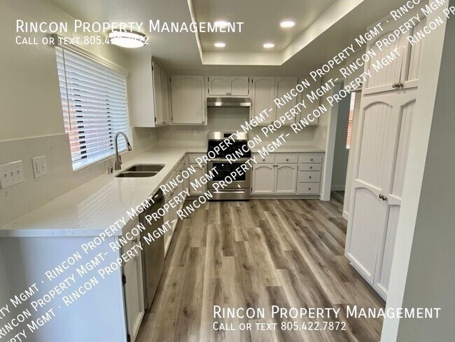 Building Photo - Newly Updated Oxnard Home--3 Beds/2 Baths