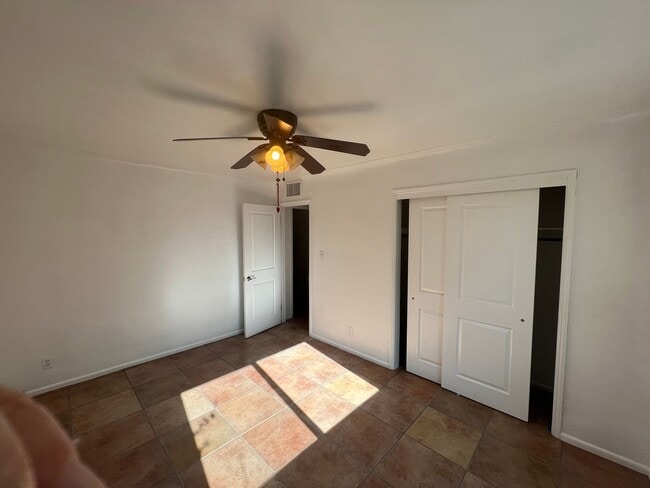 Building Photo - 4 Bed. 2 Ba. Home in Historic Dist. Minute...