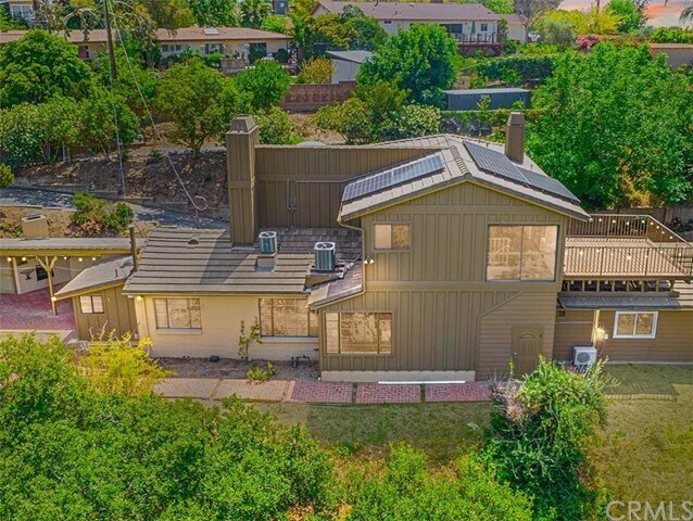 Foto principal - 10040 Wentworth St