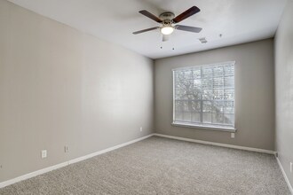 The Derby Bedroom - The Club at Stablechase