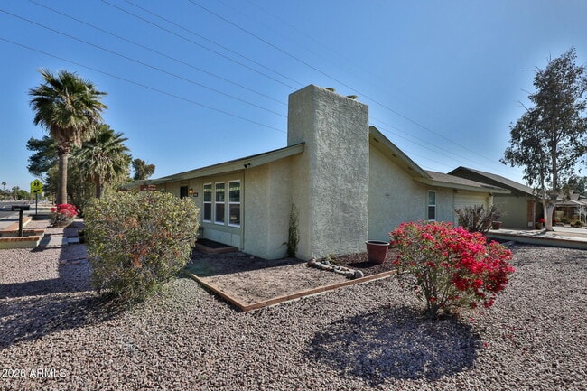 Building Photo - 1355 E McLellan Rd